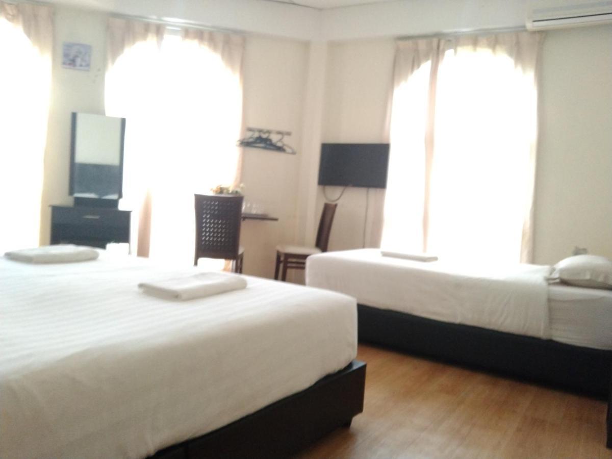 Jam Hotel Kota Warisan Sepang @ Erl Salak Tinggi, Klia 1-2 & F1 Екстериор снимка