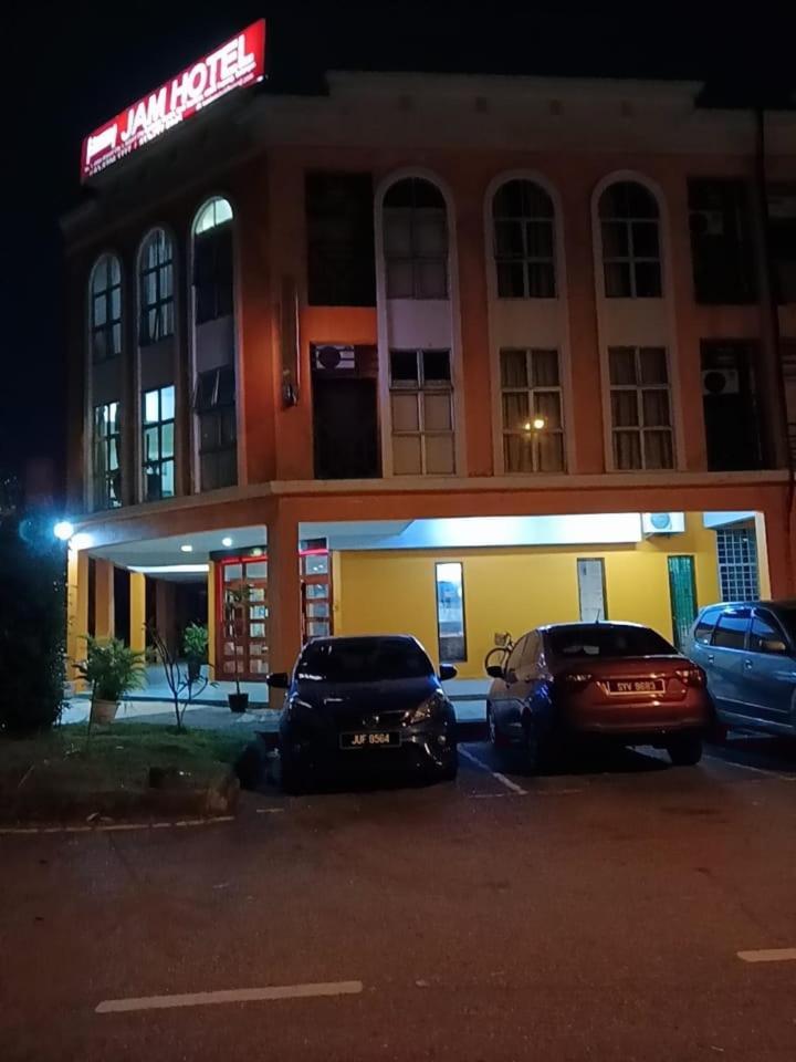 Jam Hotel Kota Warisan Sepang @ Erl Salak Tinggi, Klia 1-2 & F1 Екстериор снимка