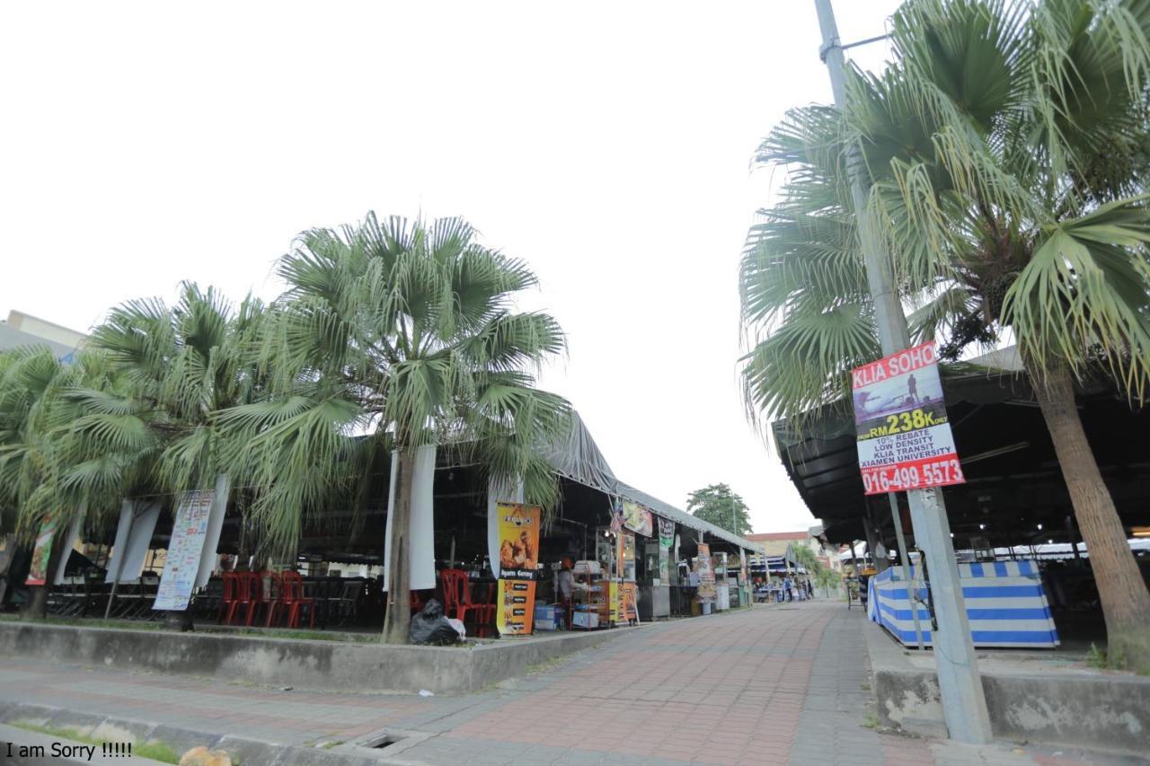 Jam Hotel Kota Warisan Sepang @ Erl Salak Tinggi, Klia 1-2 & F1 Екстериор снимка